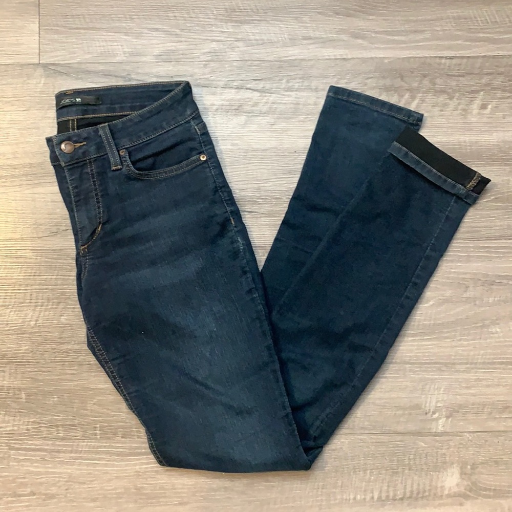 Joe’s Jeans Curvy Skinny Jeans - Stretchy